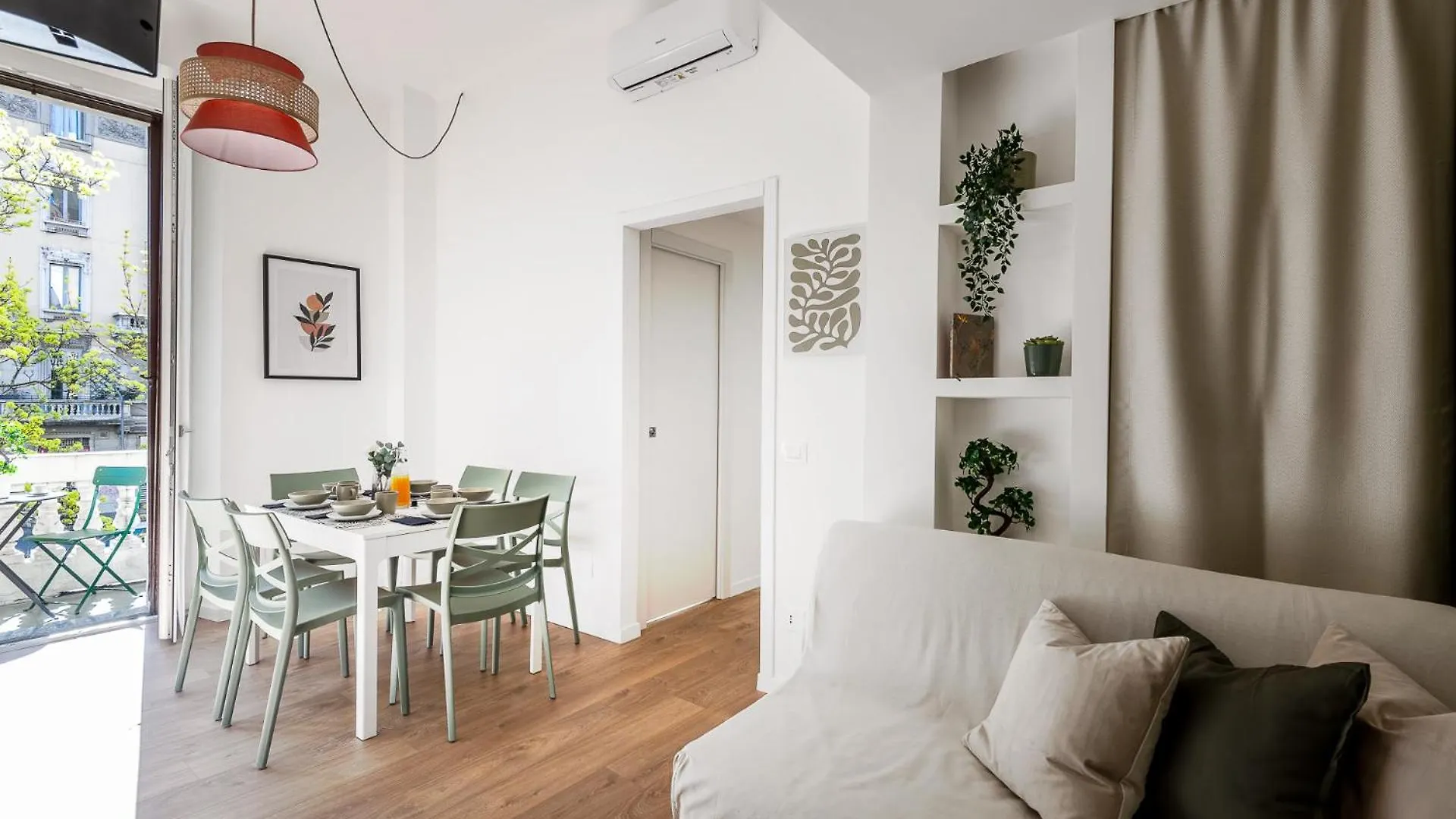 Apartment Stayeasy Sardegna - 2Bedrooms 2Baths - City Center Milan Italy