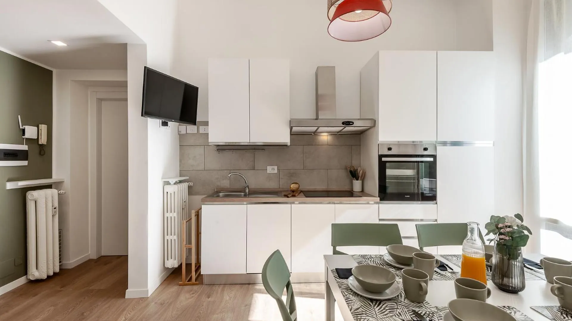 Stayeasy Sardegna - 2Bedrooms 2Baths - City Center Milan 0*,  Italy
